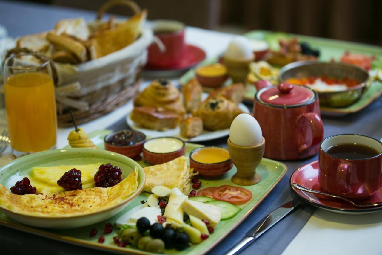 Caspian Palace Hotel Baku Ngoại thất bức ảnh
